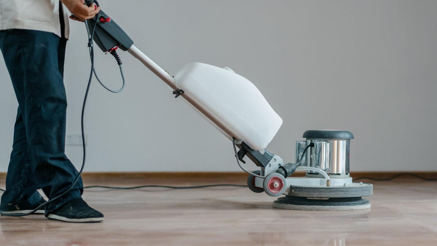 Your Guide to Choosing the Right Floor Pads for Your Business