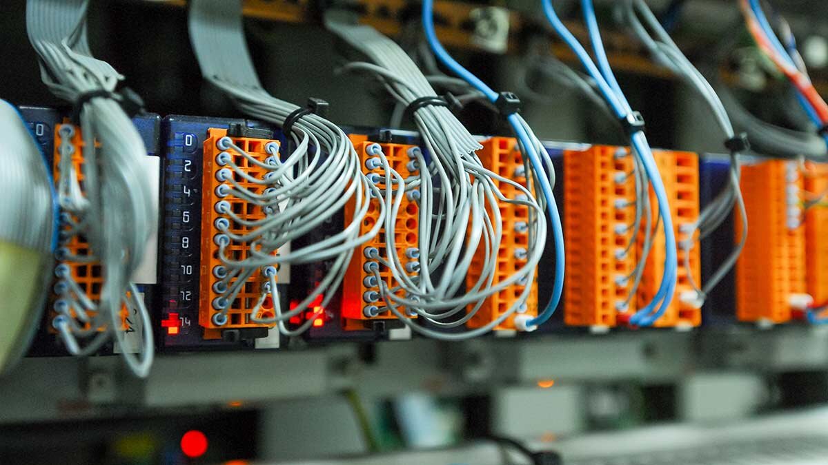 A Guide to Programmable Logic Controller Basics for Small Business