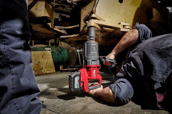 M18 FUEL 1" D-Handle High-Torque Impact Wrench with ONE-KEY