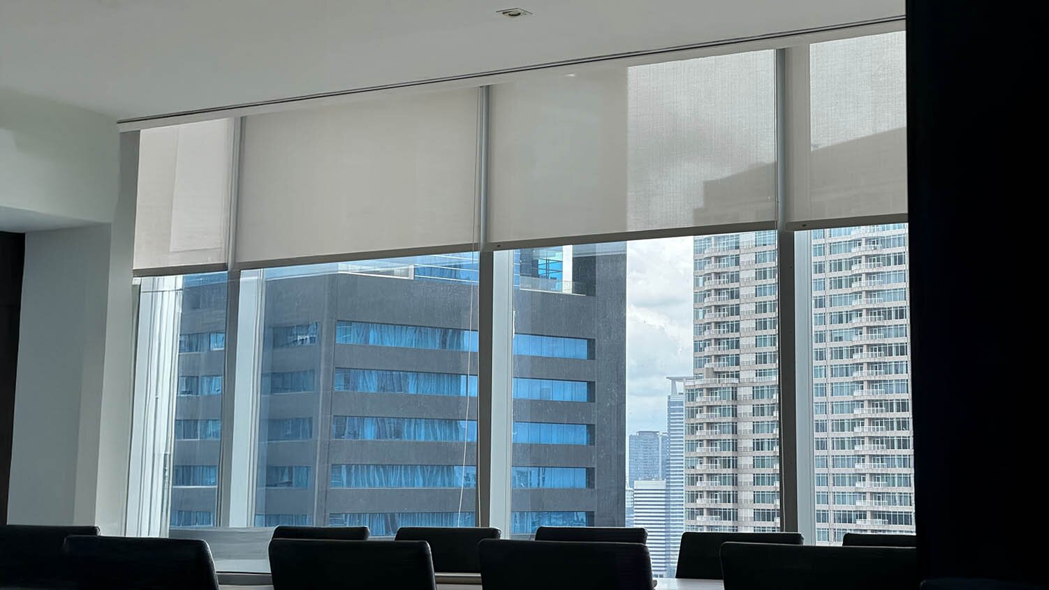  The Complete Window Blinds Buying Guide for Your Business