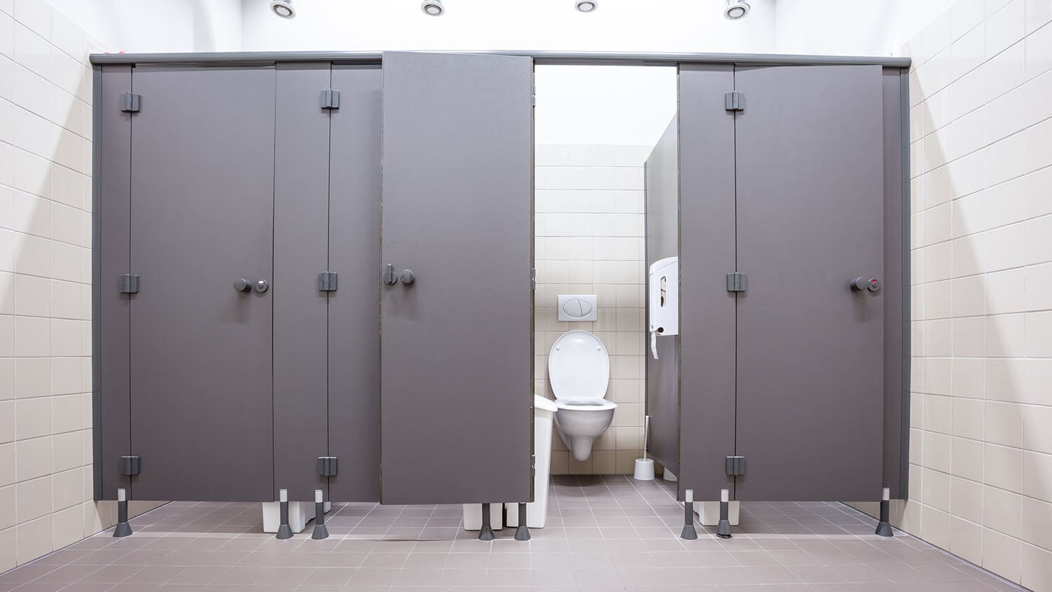 Commercial Toilet Buying Guide: What Business Owners Should Know