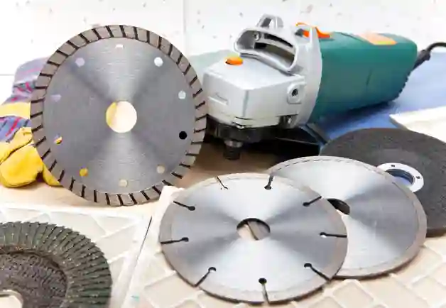 Angle Grinder vs Cut-Off Tool (Plus 5 Bonus Comparisons)