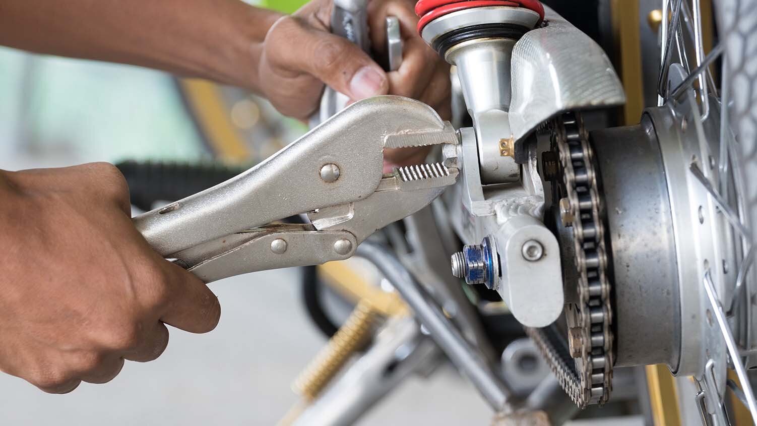 How to Use Locking Pliers