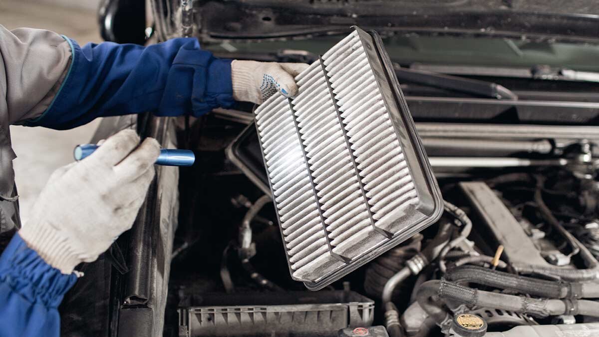 5 Air Filter Cleaning Mistakes to Avoid During Vehicle Maintenance