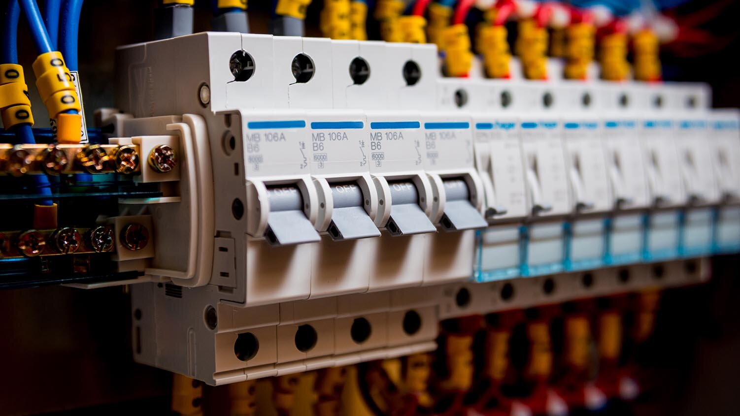 Understanding the Types of Circuit Breakers