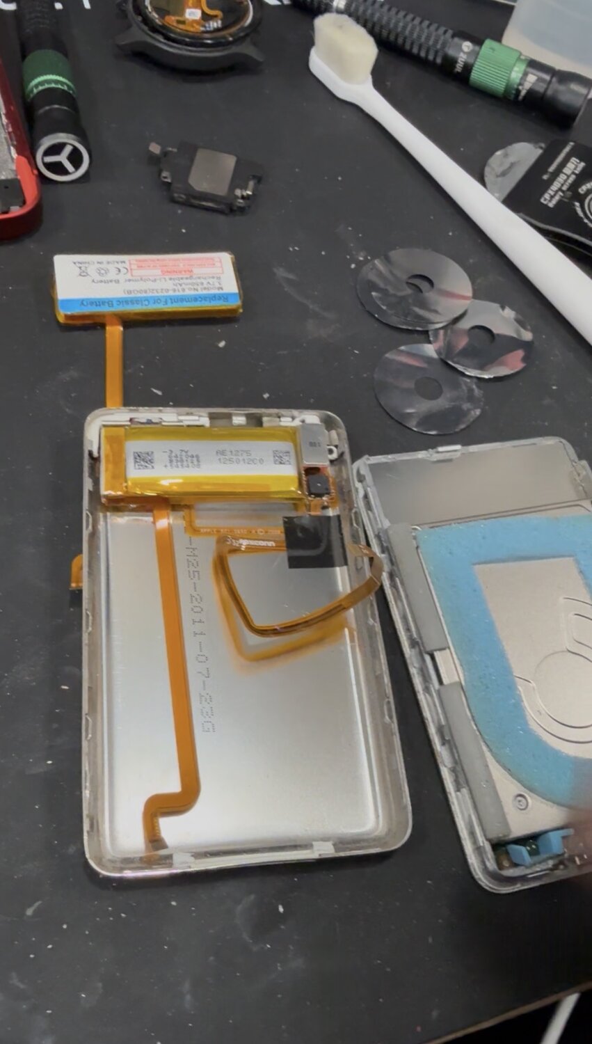 iPod Classic 120GB (5th Gen Enhanced) Battery Replacement (Original HDD) before