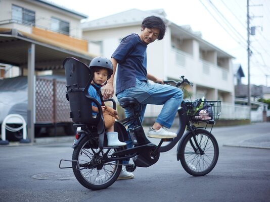 Fietsen in combinatie met slimme fietsaccessoires