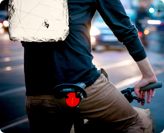 fiets-reflector-tas-fahrer-berlin-pendlr-inkoop