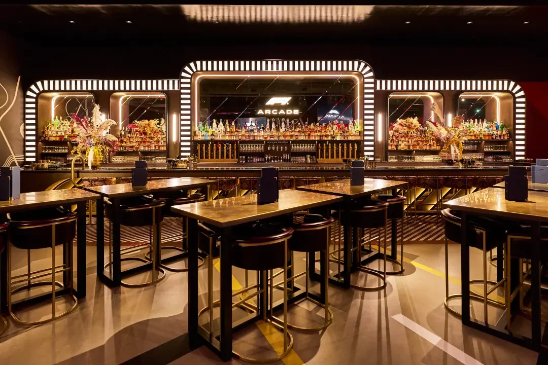F1 Arcade Bar