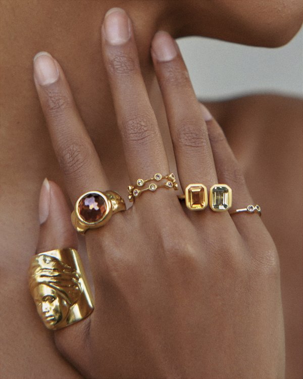 Stack Adore Adorn