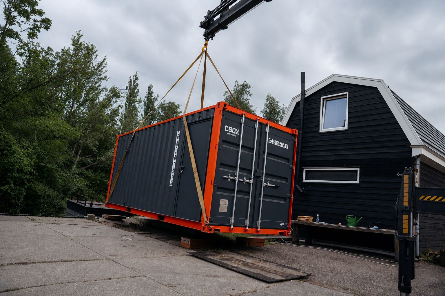 Container