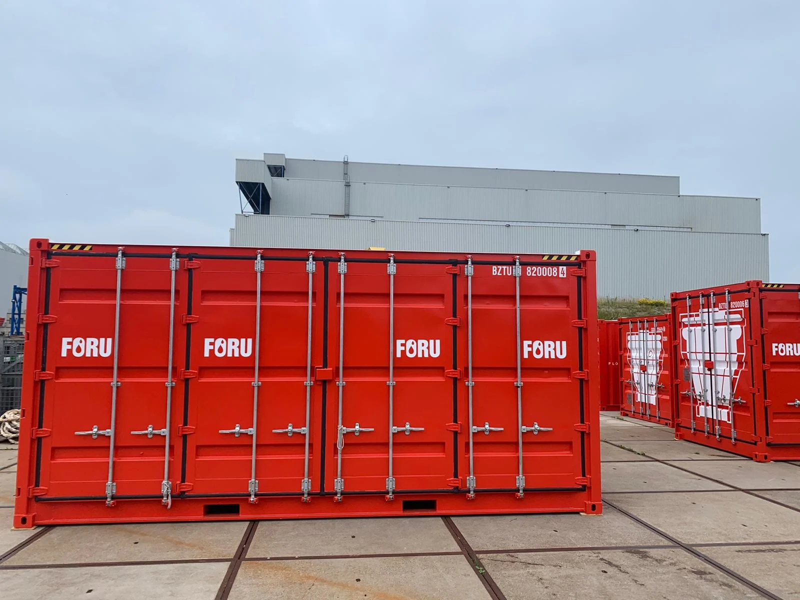 Container