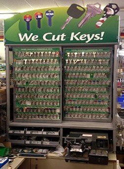 Key cutting station