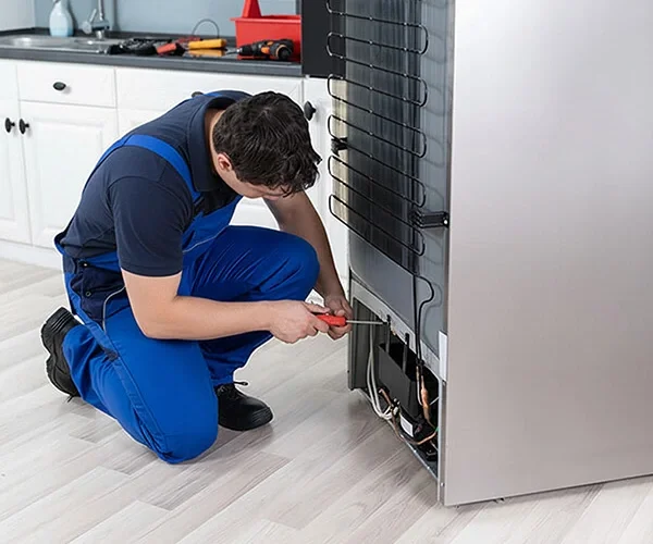 Serviço de emergência 24h para equipamentos de refrigeração