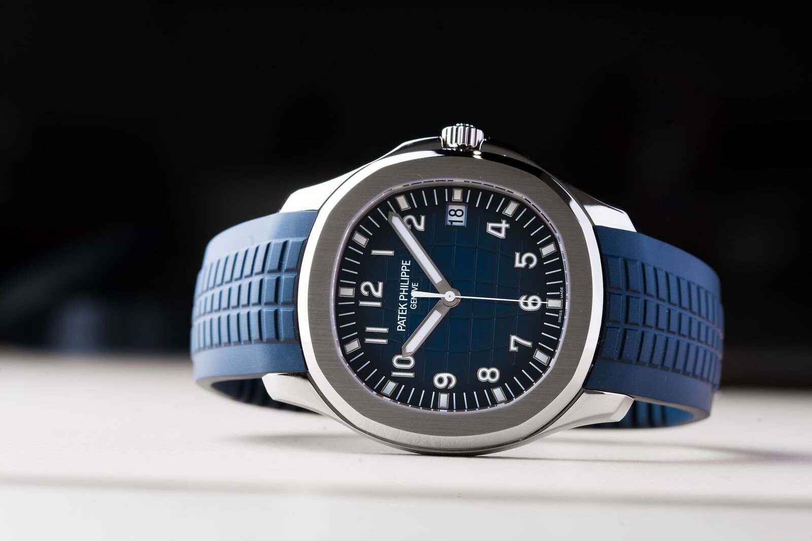 patek aquanaut travel time on wrist