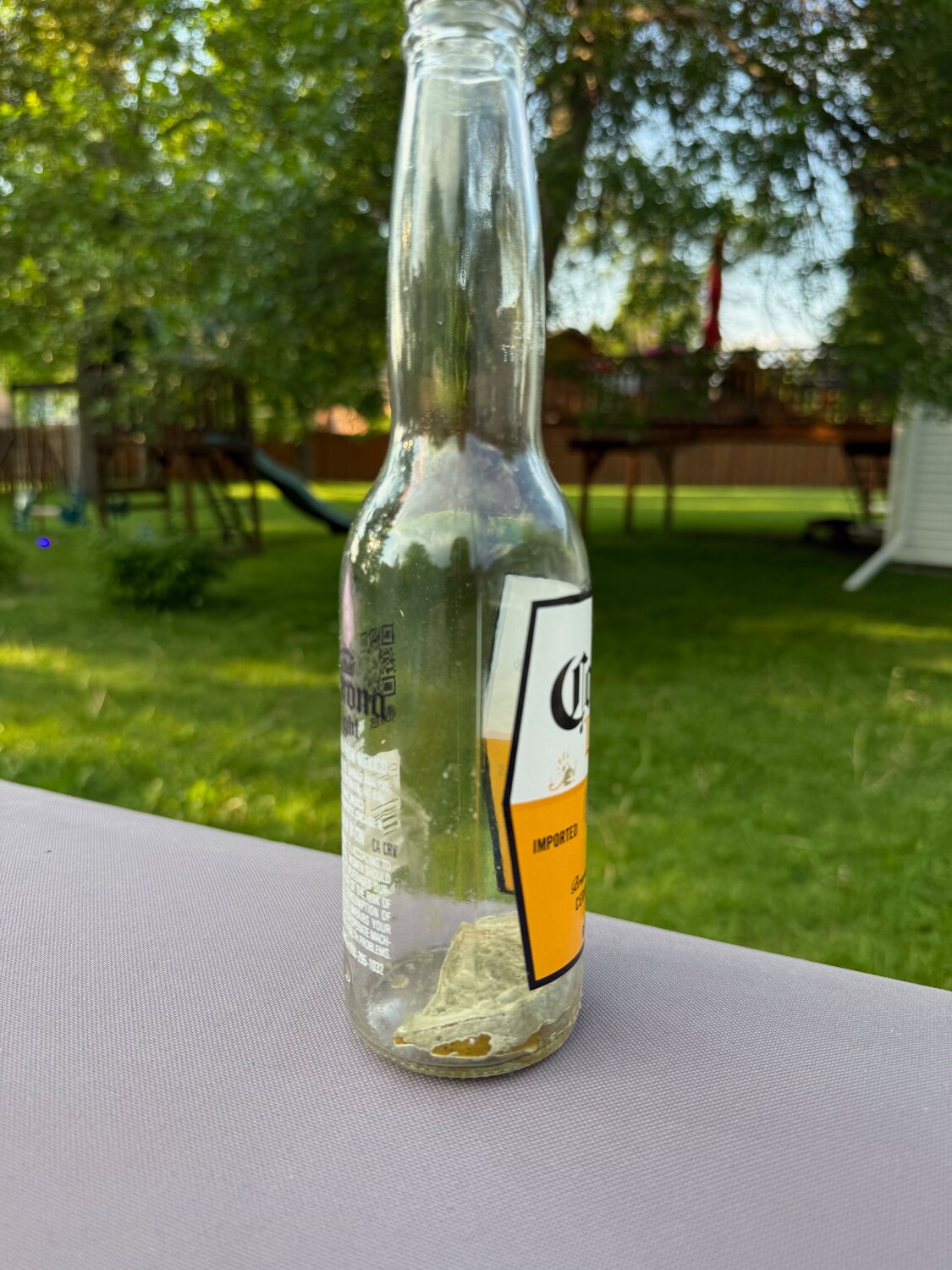 Corona with modly lime