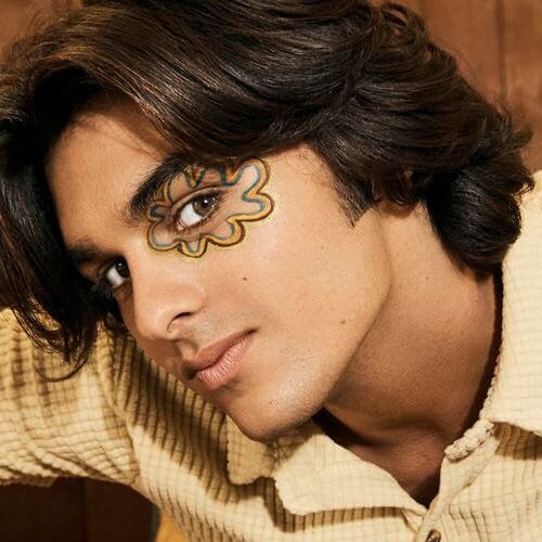 Model with Graphic Eyeliner Look