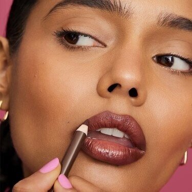 Line Your Lips with Lip Liner