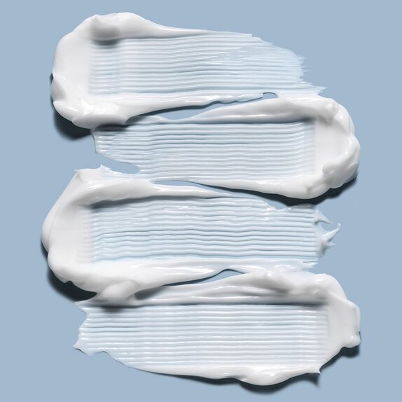 Holy Hydration! Sleeping Mask creamy texture