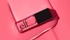 How to Apply Lip Plumping Oil