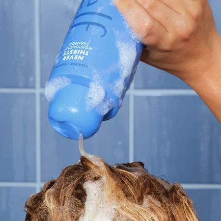 Never Thirsty Moisturizing Shampoo 