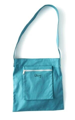 この本は料理研究家の 桑原奈津子さん と なかしましほさん、イラストレーターの 平澤まりこさん という、それぞれが保護犬を家族に迎え入れた仲間たちと一緒に作成中です。かれこれ5年ほど前、ちょうどとーさんも保護犬を迎え入れた頃に「もっと保護犬のことをみんなに知ってもらうためにはどうしたらいいんだ...