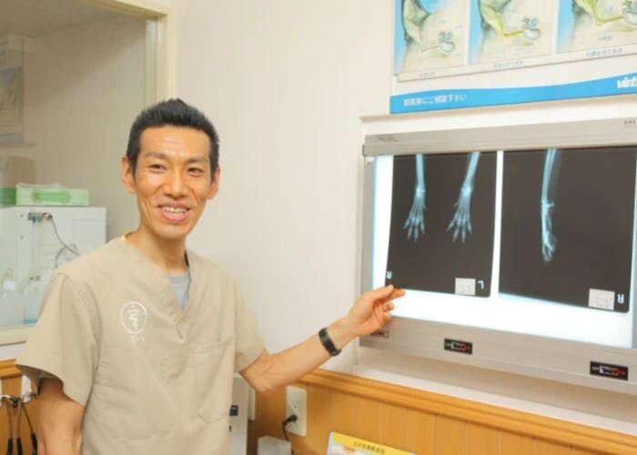 "シワ男"獣医師に聞くVol.1｜シニア犬のお留守番で注意すべきこと