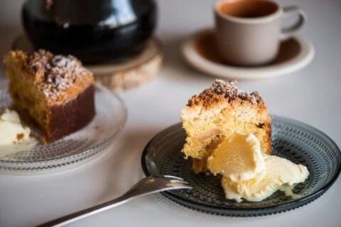 元々作るような人じゃなかったんですけど、甘いものは好きだったので、簡単なものを作ってポストしていて。“美味しそう”ってコメントをもらえたりすると嬉しくて、どんどん作ってたらハマっていって、手の込んだのも作るようになりました。インスタを始めて、それは本当に変わりましたね。」