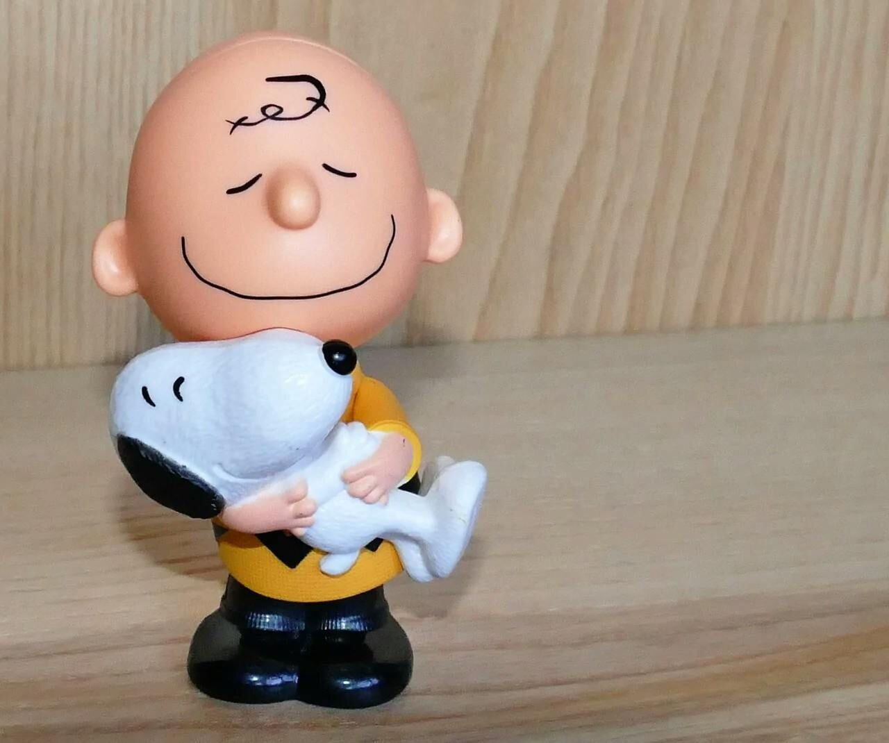 Charlie Brown and Snoopy figure