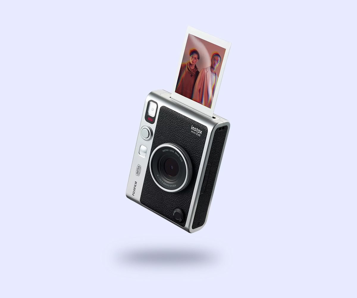 FUJIFILM Instax Mini Evo in Black