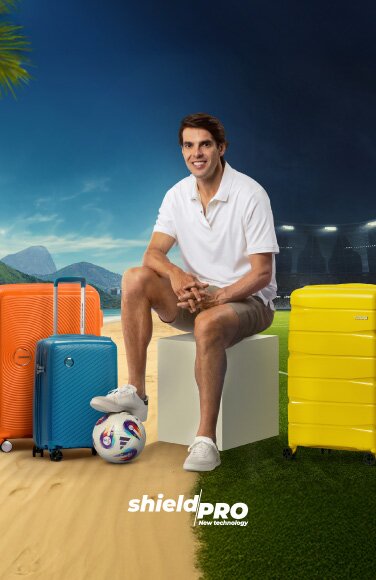 American Tourister by Kaká