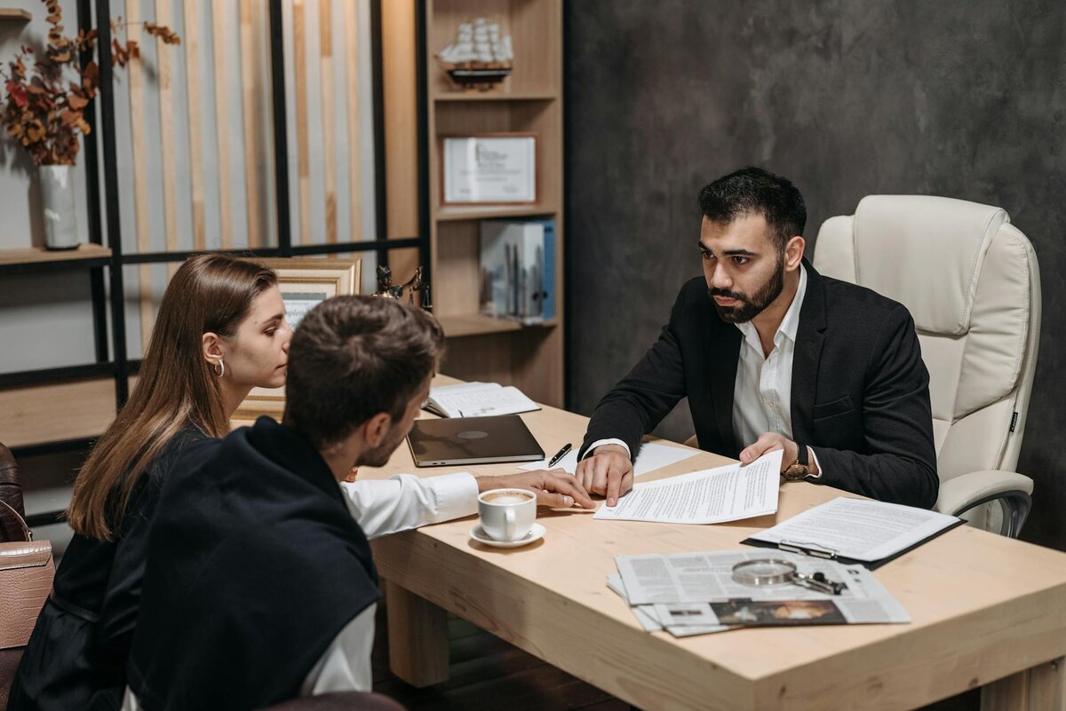 Couple looking at financial options for their lawsuit