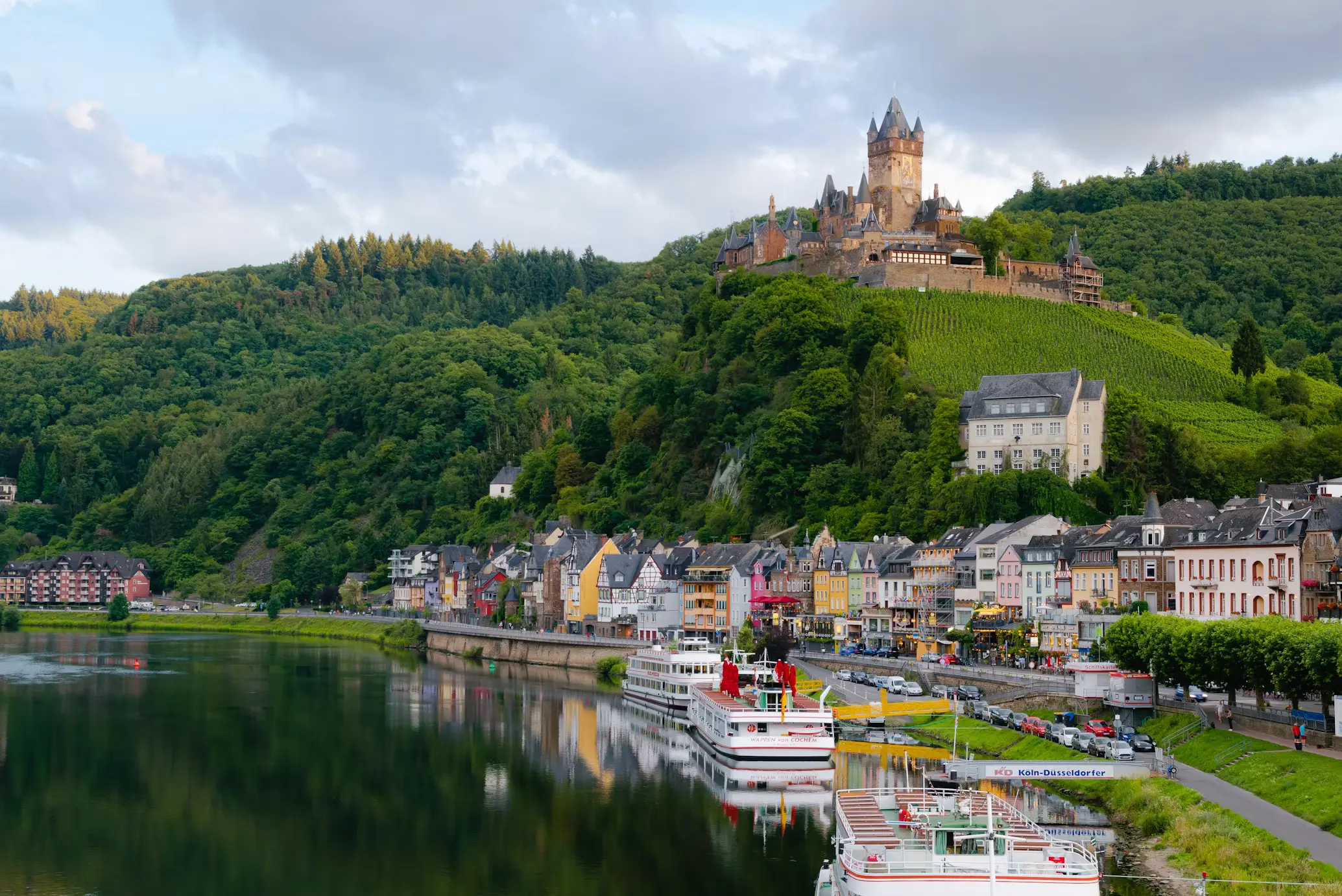 Reichsburg Cochem castle overlooking the Moselle River in Cochem, Germany