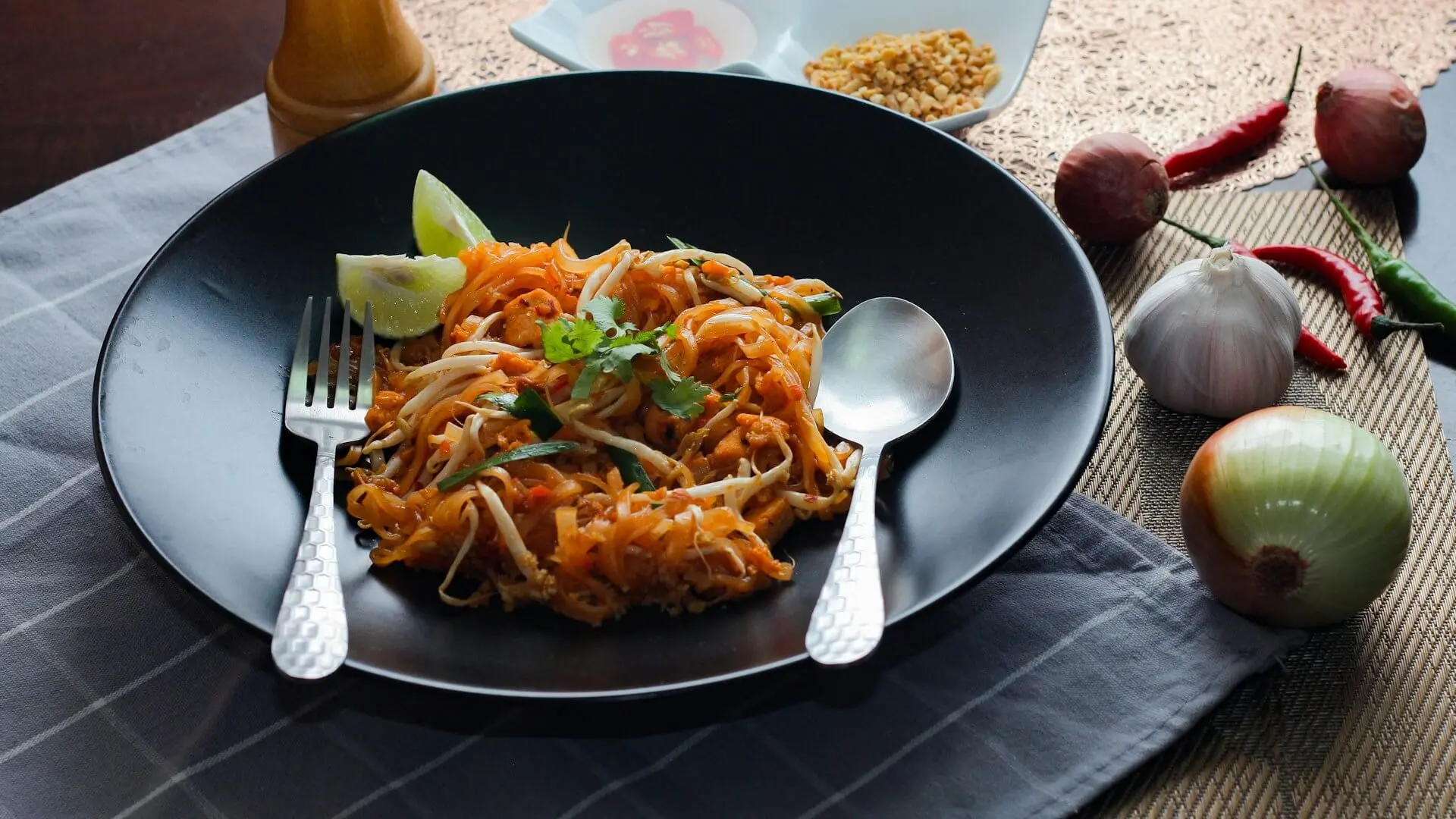 Popular Foods in Thailand: Must Try 2026 Check List