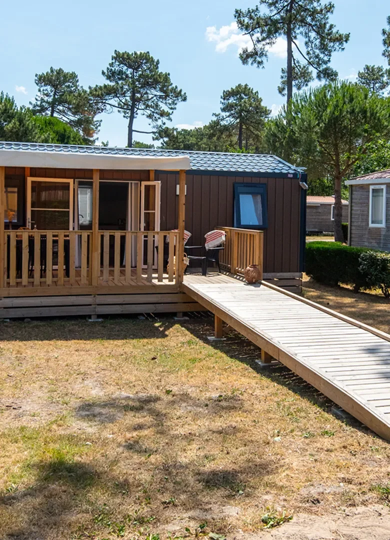Comment bien choisir son mobil-home PMR : le guide pour réussir vos vacances