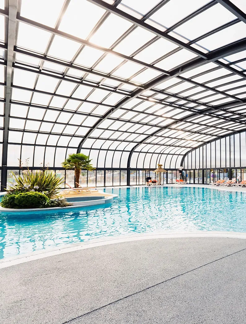 Toboggans aquatiques du Camping Club La Côte Sauvage cinq étoiles.