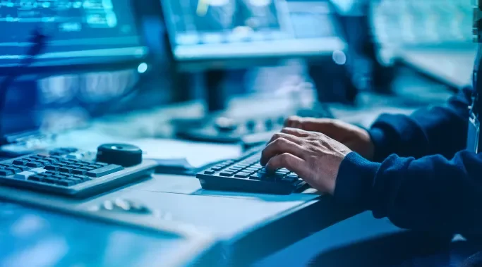 Hands on a keyboard