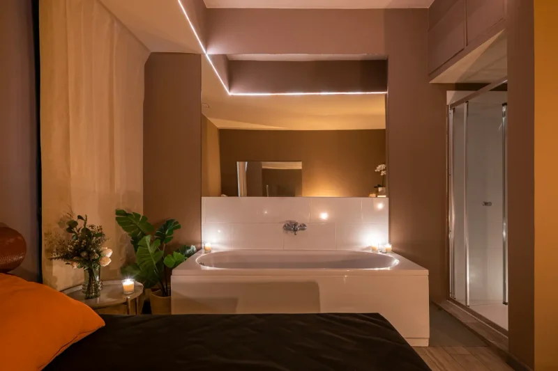 Detail of the sensual decor and soft lighting in our center