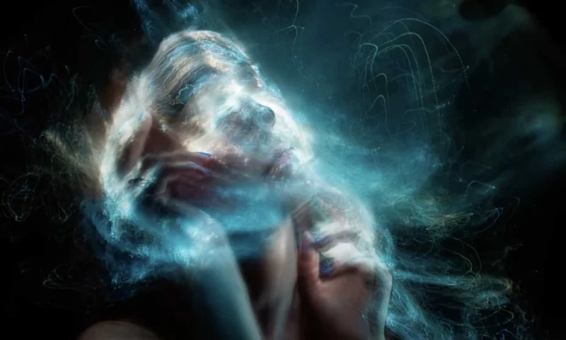 MASAJE TANTRA LUNAR massage service at Luna Masajes Barcelona - professional erotic massage