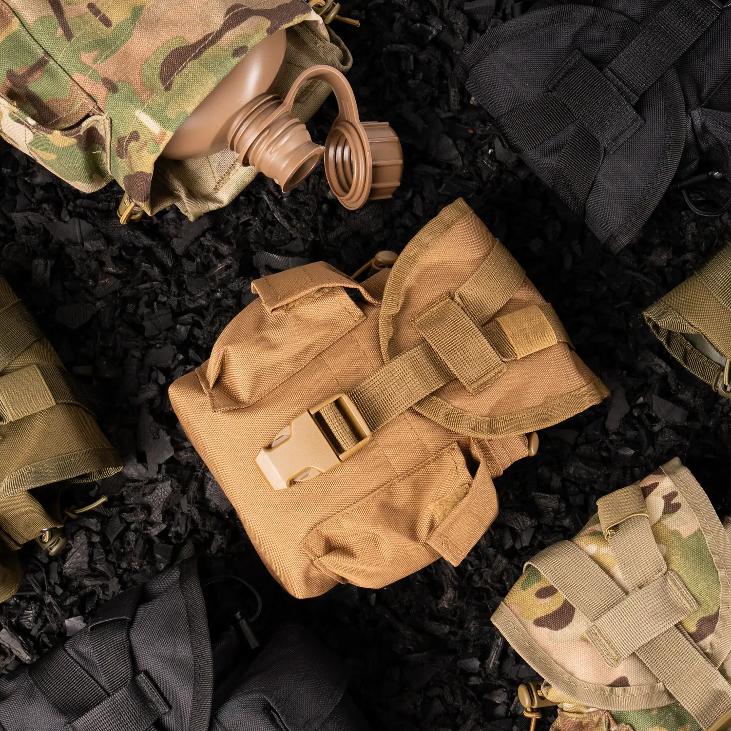 Tactical MOLLE hydration Gear