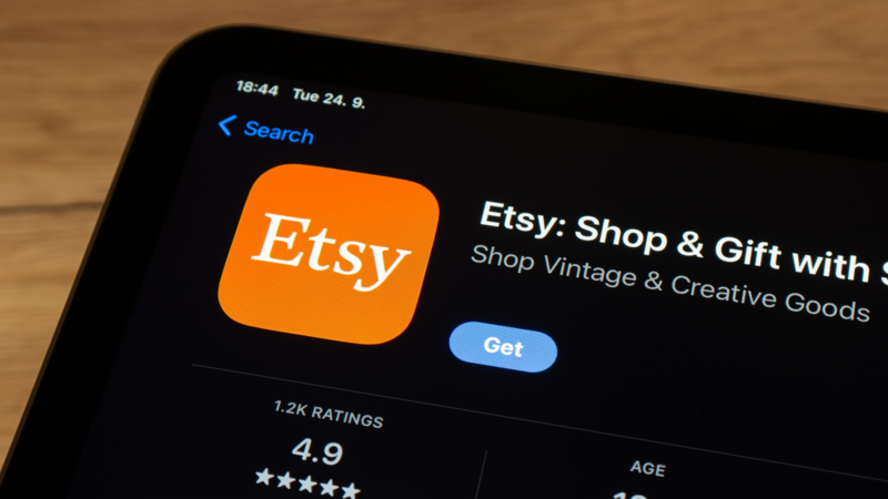 An Etsy application on the phone.