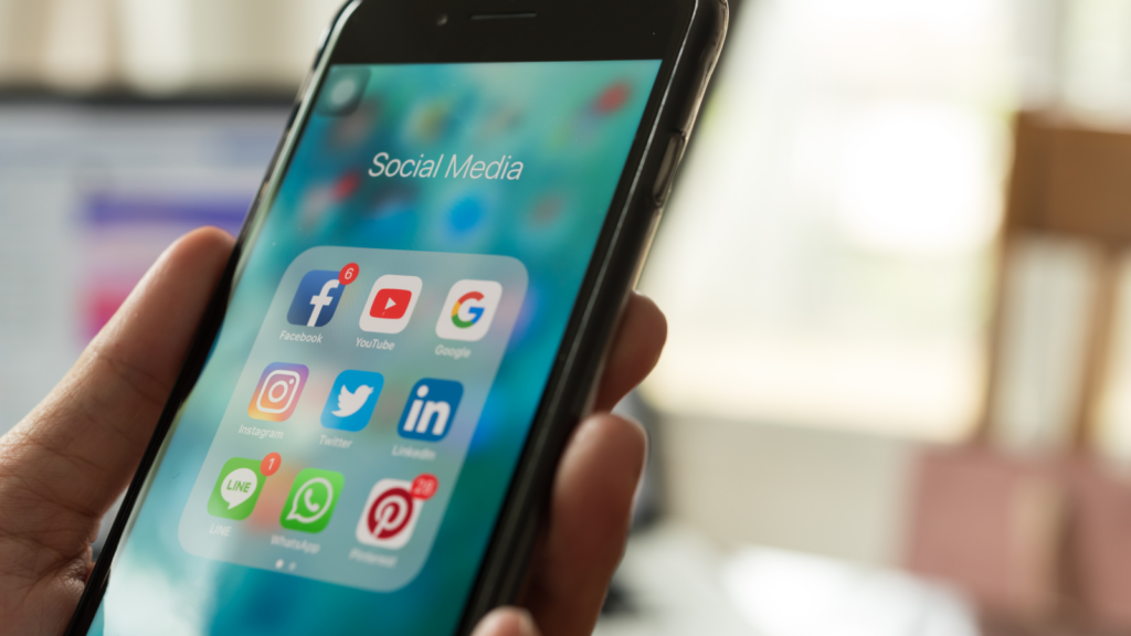 Infographic illustrating strategies for using social media to enhance business growth and engagement.