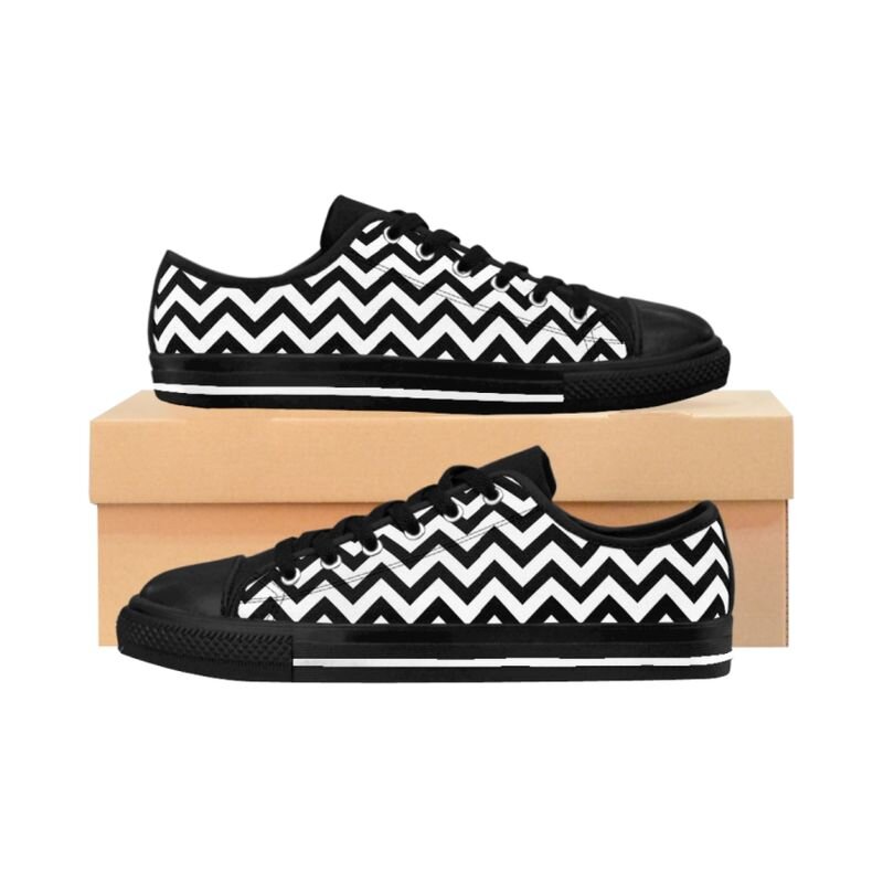 Sneakers (nylon canvas, low top)