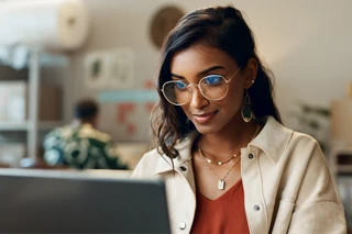 Print-on-demand marketing: 16 Tips from successful sellers