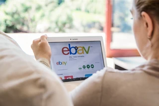Leading strategies for selling apparel on eBay