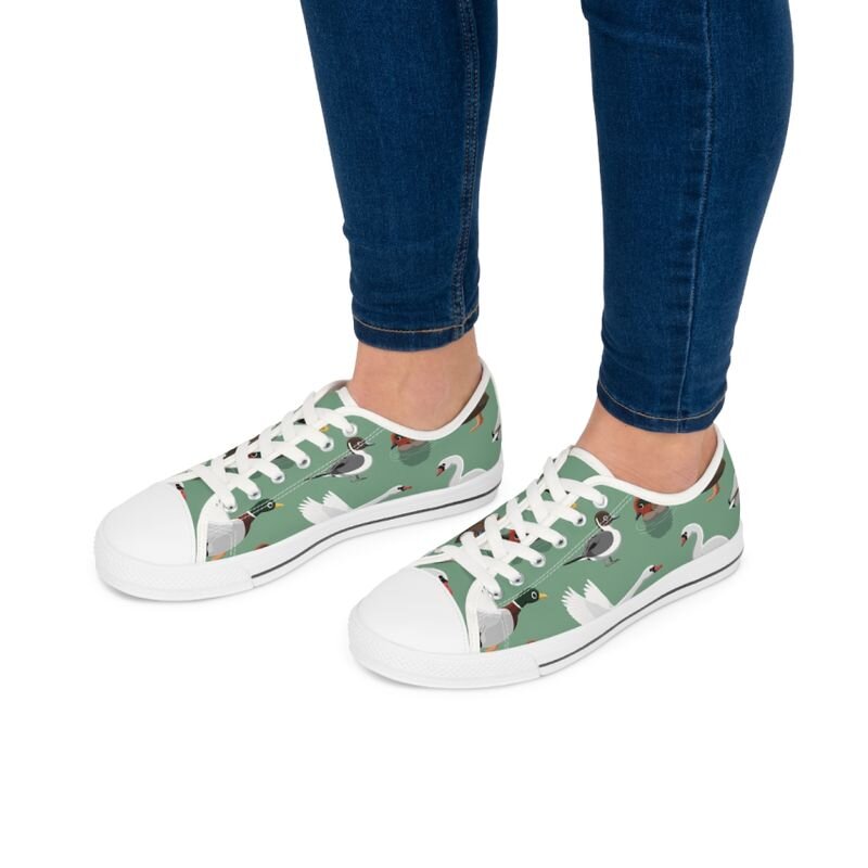 Classic Sneakers (polyester canvas, low top)