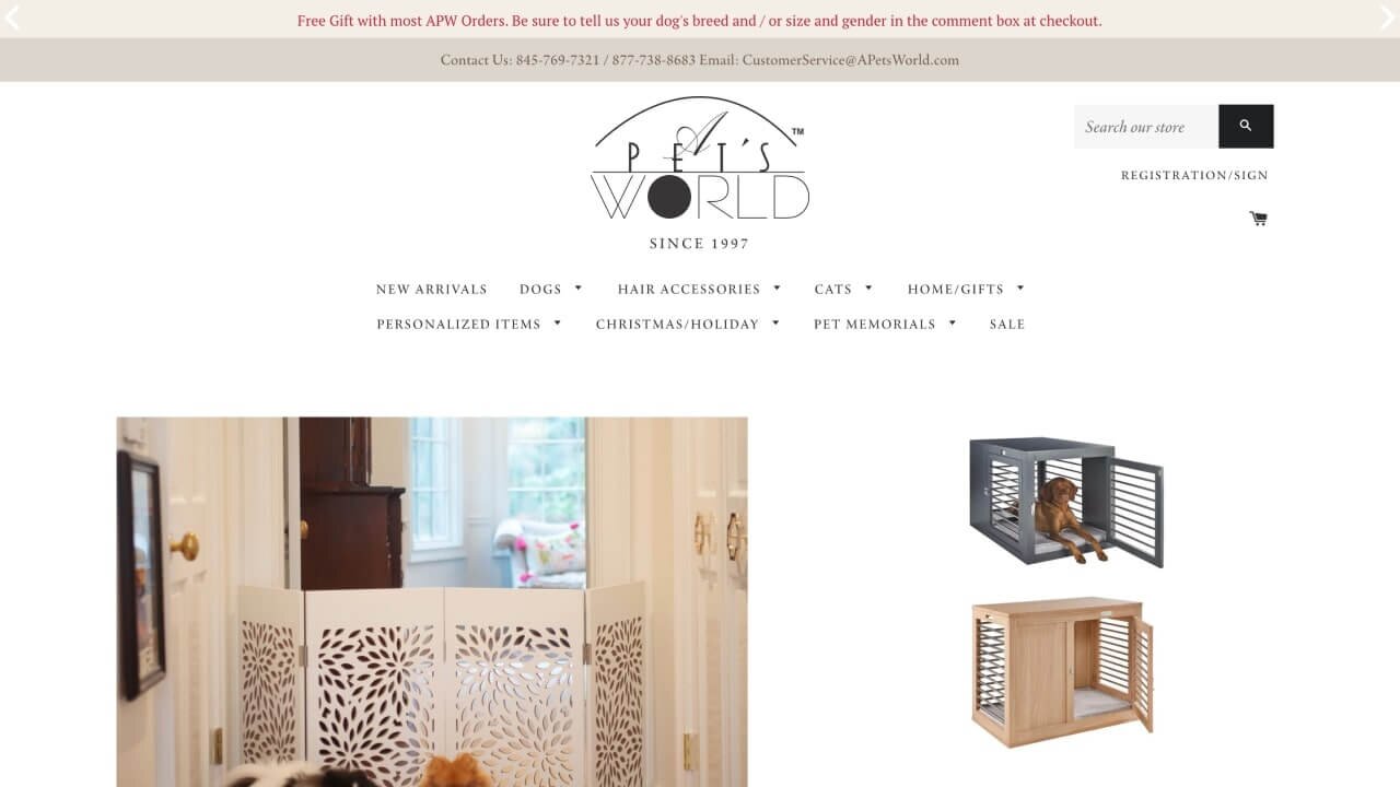 A Pet's World pet product dropshipping store homepage hero section screenshot.