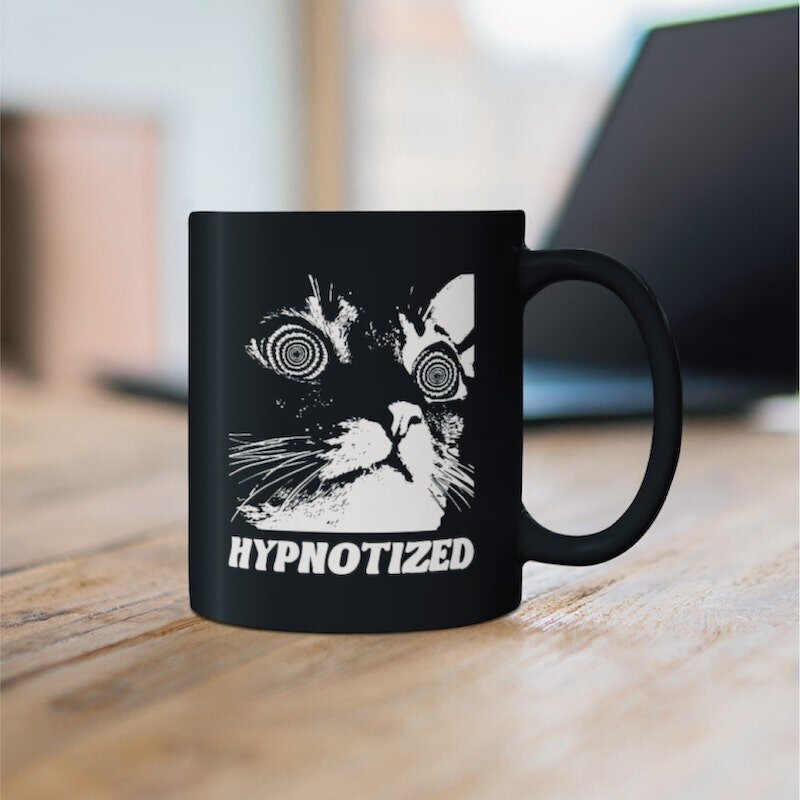 5 of our Cheapest Print-On-Demand Products - Mugs