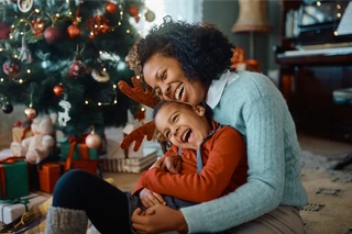 17 Creative holiday marketing ideas for 2025