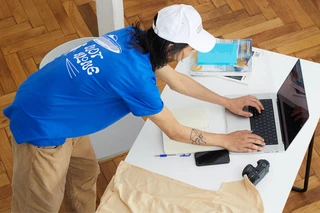 How to sell t-shirts on Shopify: A complete guide